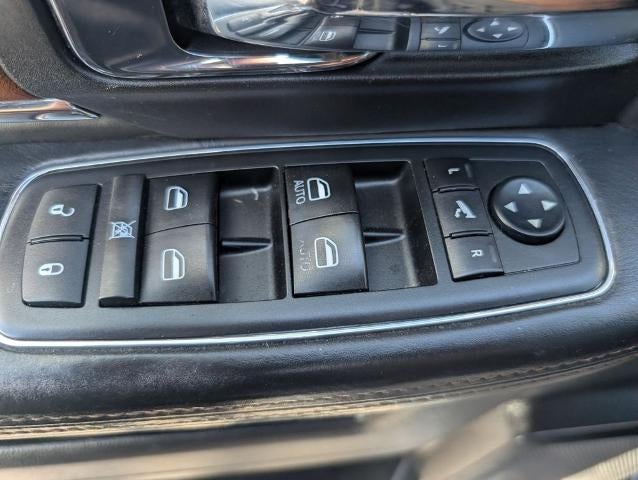 2015 RAM 1500 4WD Crew Cab 5.7 Ft Box Laramie Longhorn