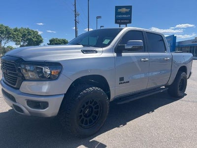 2020 RAM 1500 Big Horn 4x4 Crew Cab 5'7" Box