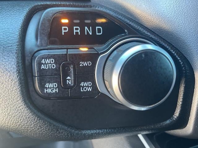 2020 RAM 1500 Big Horn 4x4 Crew Cab 5'7" Box