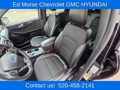 2025 Ford Escape ST-Line AWD