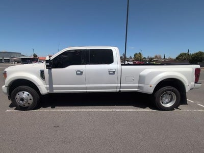 2018 Ford Super Duty F-450 DRW Limited 4WD Crew Cab 8' Box