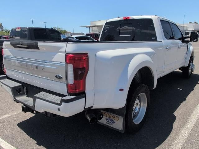 2018 Ford Super Duty F-450 DRW Limited 4WD Crew Cab 8' Box
