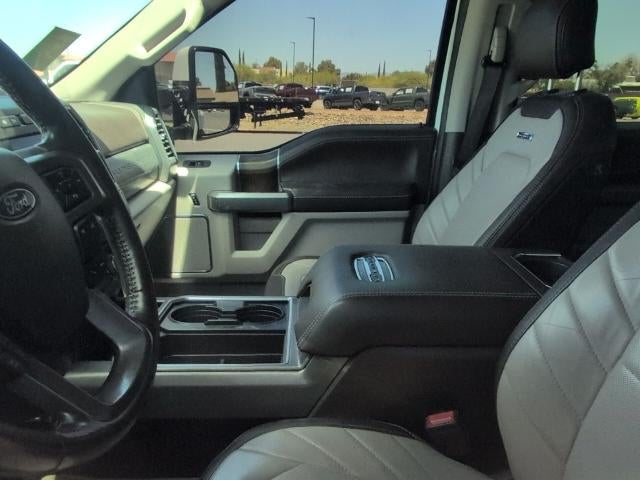 2018 Ford Super Duty F-450 DRW Limited 4WD Crew Cab 8' Box