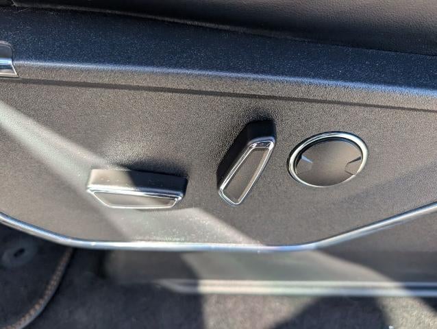 2023 Ford F-150 Platinum 4WD SuperCrew 5.5' Box