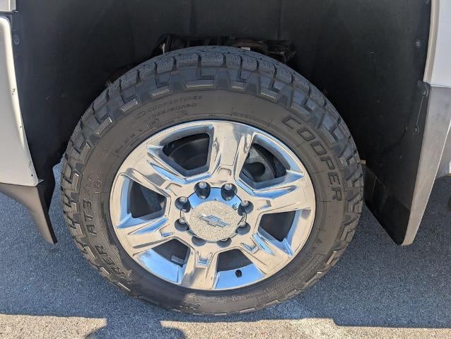 2018 Chevrolet Silverado 2500 HD Crew Cab Standard Box 4-Wheel Drive LTZ