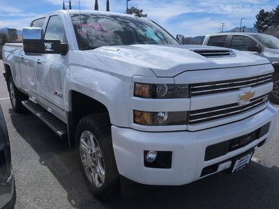 2018 Chevrolet Silverado 2500 HD Crew Cab Standard Box 4-Wheel Drive LTZ