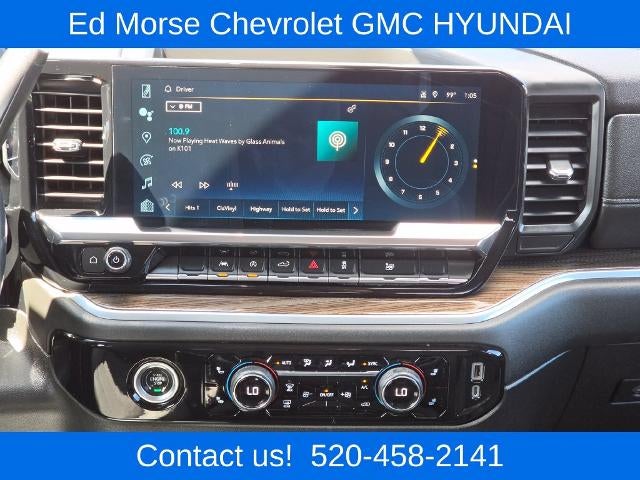 2022 Chevrolet Silverado 1500 Crew Cab Short Box 2-Wheel Drive RST