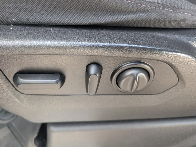 2021 Chevrolet Silverado 1500 Crew Cab Short Box 2-Wheel Drive LT