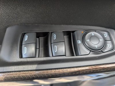 2021 Chevrolet Silverado 1500 Crew Cab Short Box 2-Wheel Drive LT