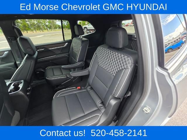 2026 GMC Acadia FWD Denali