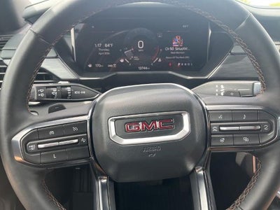 2024 GMC Acadia AWD AT4