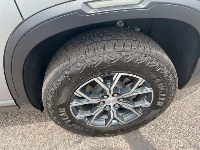2024 GMC Acadia AWD AT4