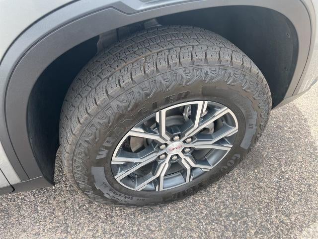 2024 GMC Acadia AWD AT4