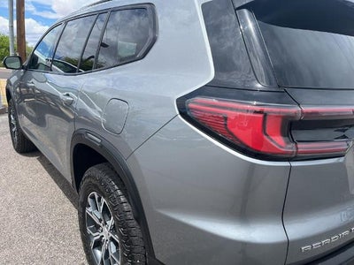 2024 GMC Acadia AWD AT4