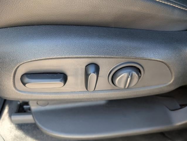 2020 Chevrolet Traverse FWD 2LT