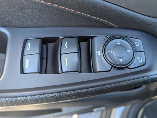 2020 Chevrolet Traverse FWD 2LT