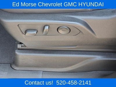 2025 Chevrolet Suburban 2WD LT