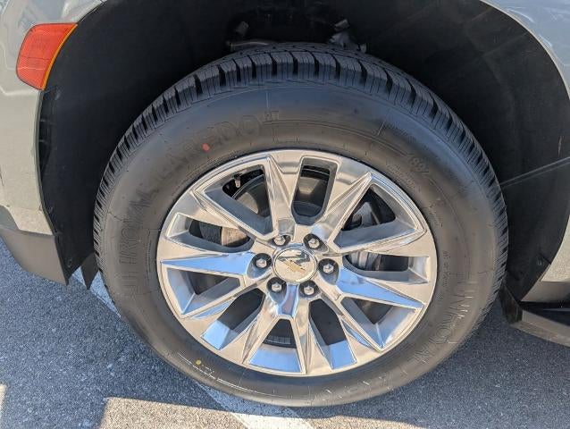 2023 Chevrolet Suburban 2WD Premier