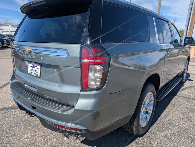 2023 Chevrolet Suburban 2WD Premier