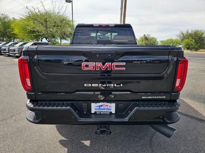 2021 GMC Sierra 2500 HD Crew Cab Standard Box 4-Wheel Drive Denali