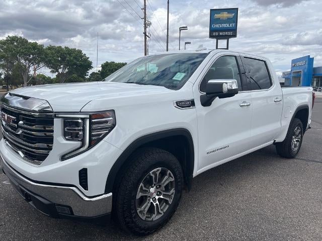 2025 GMC Sierra 4WD Crew Cab Short Box SLT's photo