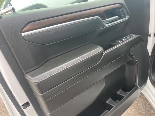 2025 GMC Sierra 1500 Crew Cab Short Box 4-Wheel Drive SLT