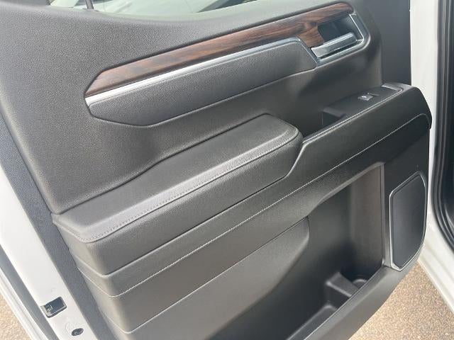 2025 GMC Sierra 1500 Crew Cab Short Box 4-Wheel Drive SLT