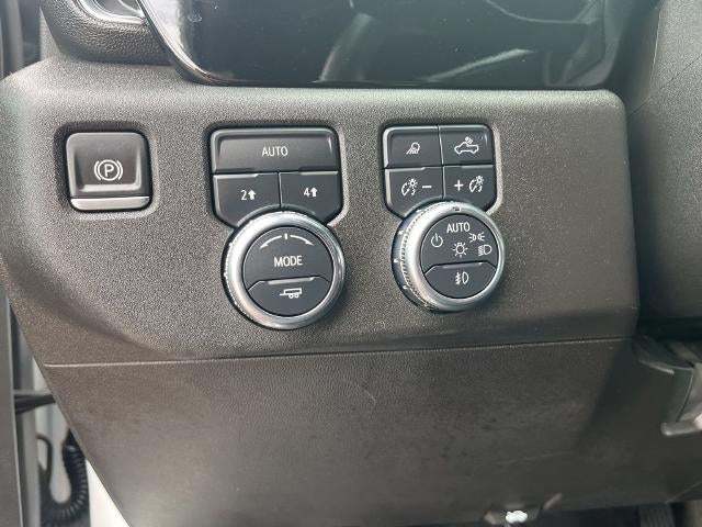 2025 GMC Sierra 1500 Crew Cab Short Box 4-Wheel Drive SLT