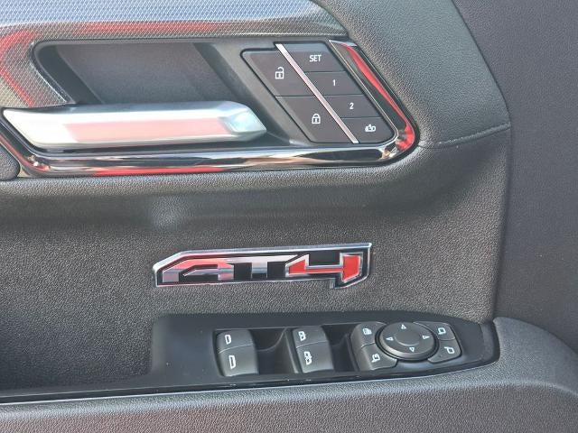 2025 GMC Sierra 1500 Crew Cab Short Box 4-Wheel Drive AT4