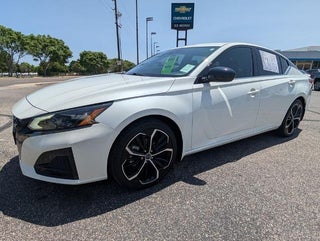 2023 Nissan Altima 2.5 SR Sedan