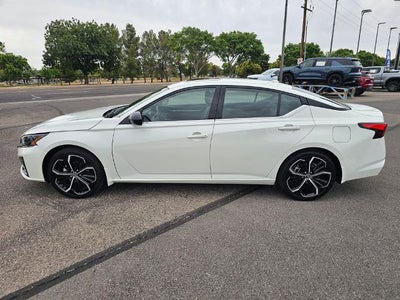 2023 Nissan Altima 2.5 SR Sedan