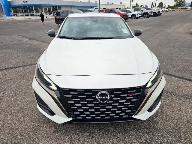 2023 Nissan Altima SR - Photo 8