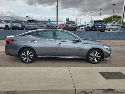 2022 Nissan Altima 2.5 SL AWD Sedan