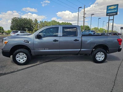 2018 Nissan Titan XD 4x4 Gas Crew Cab S
