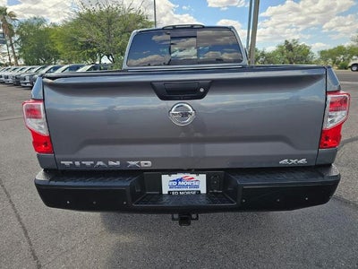 2018 Nissan Titan XD 4x4 Gas Crew Cab S