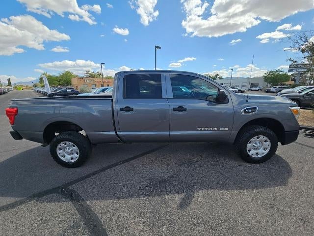 2018 Nissan Titan XD 4x4 Gas Crew Cab S