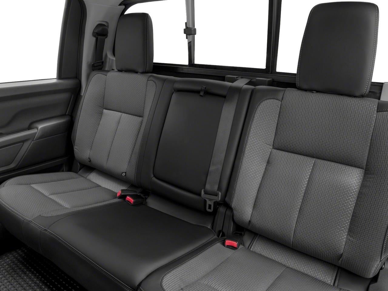 2018 Nissan Titan XD 4x4 Gas Crew Cab S