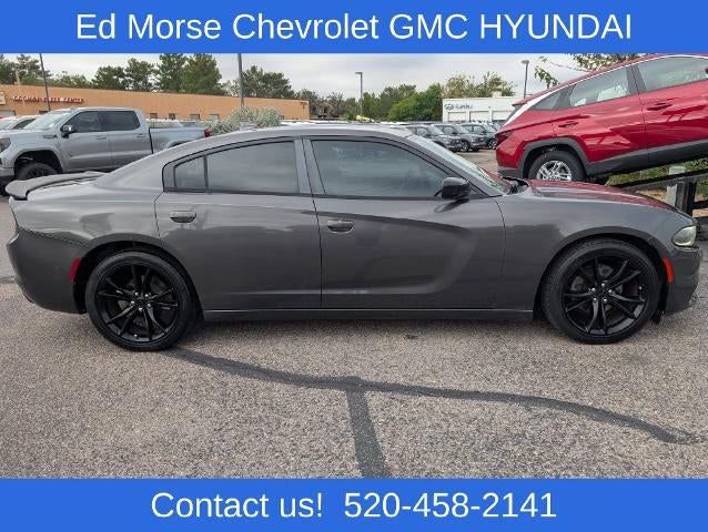2016 Dodge Charger 4dr Sdn SXT RWD