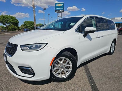 2023 Chrysler Pacifica Touring L FWD