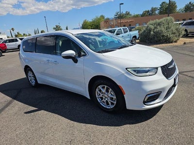 2023 Chrysler Pacifica Touring L FWD