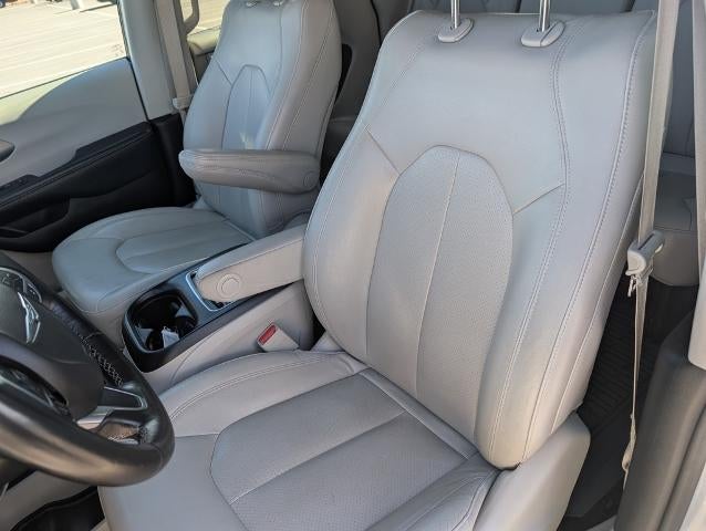 2021 Chrysler Pacifica Touring L FWD