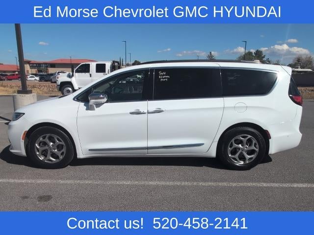 2022 Chrysler Pacifica Limited FWD