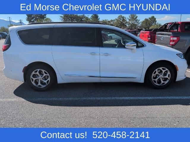 2022 Chrysler Pacifica Limited FWD