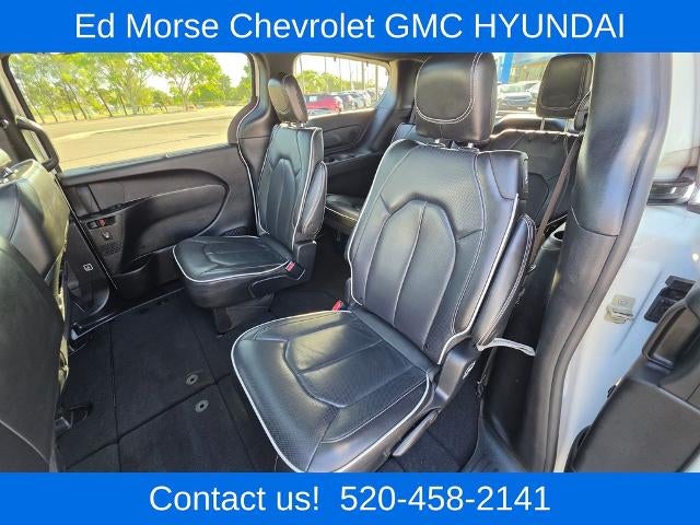 2025 Chrysler Pacifica Limited FWD