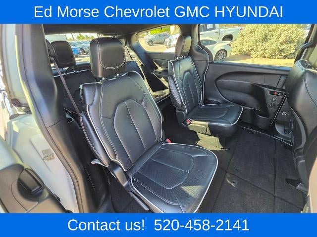 2025 Chrysler Pacifica Limited FWD