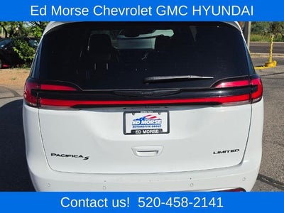 2025 Chrysler Pacifica Limited FWD
