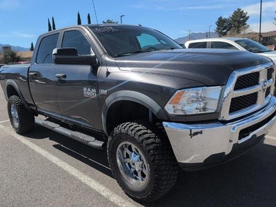 2017 RAM 2500 Tradesman 4x4 Crew Cab 6'4" Box