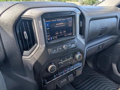 2021 Chevrolet Silverado 1500 Crew Cab Short Box 4-Wheel Drive Custom
