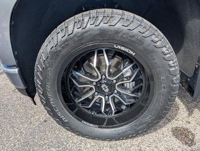 2021 Chevrolet Silverado 1500 Crew Cab Short Box 4-Wheel Drive Custom