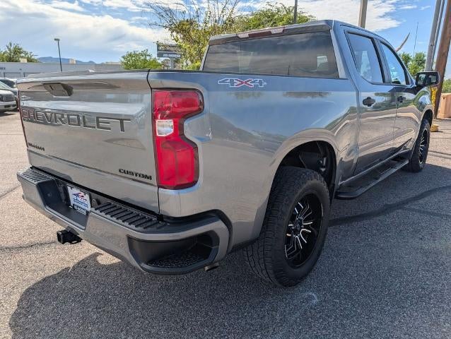 2021 Chevrolet Silverado 1500 Crew Cab Short Box 4-Wheel Drive Custom